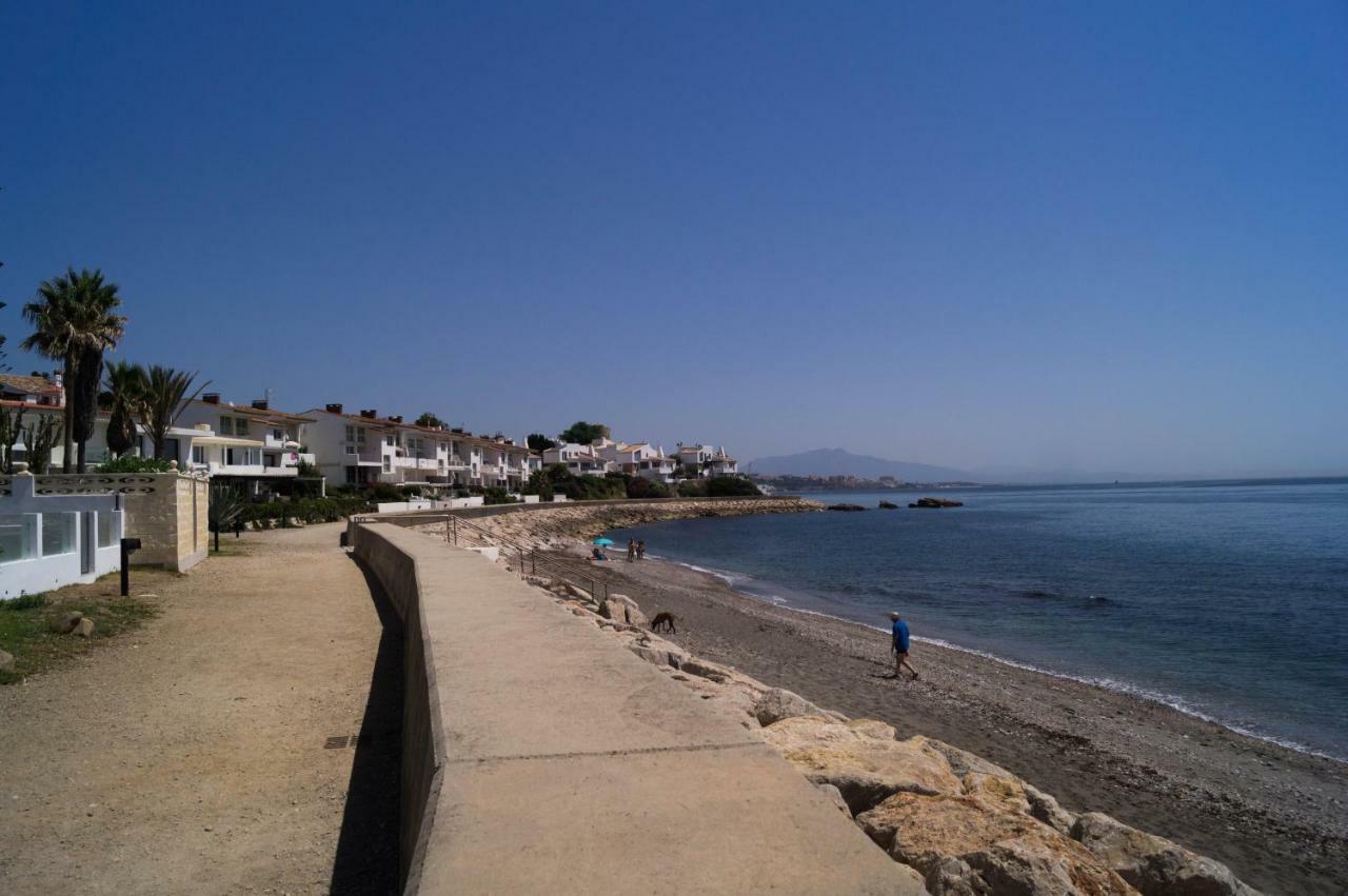 Beach-Front Bahia Dorada Estepona Buitenkant foto