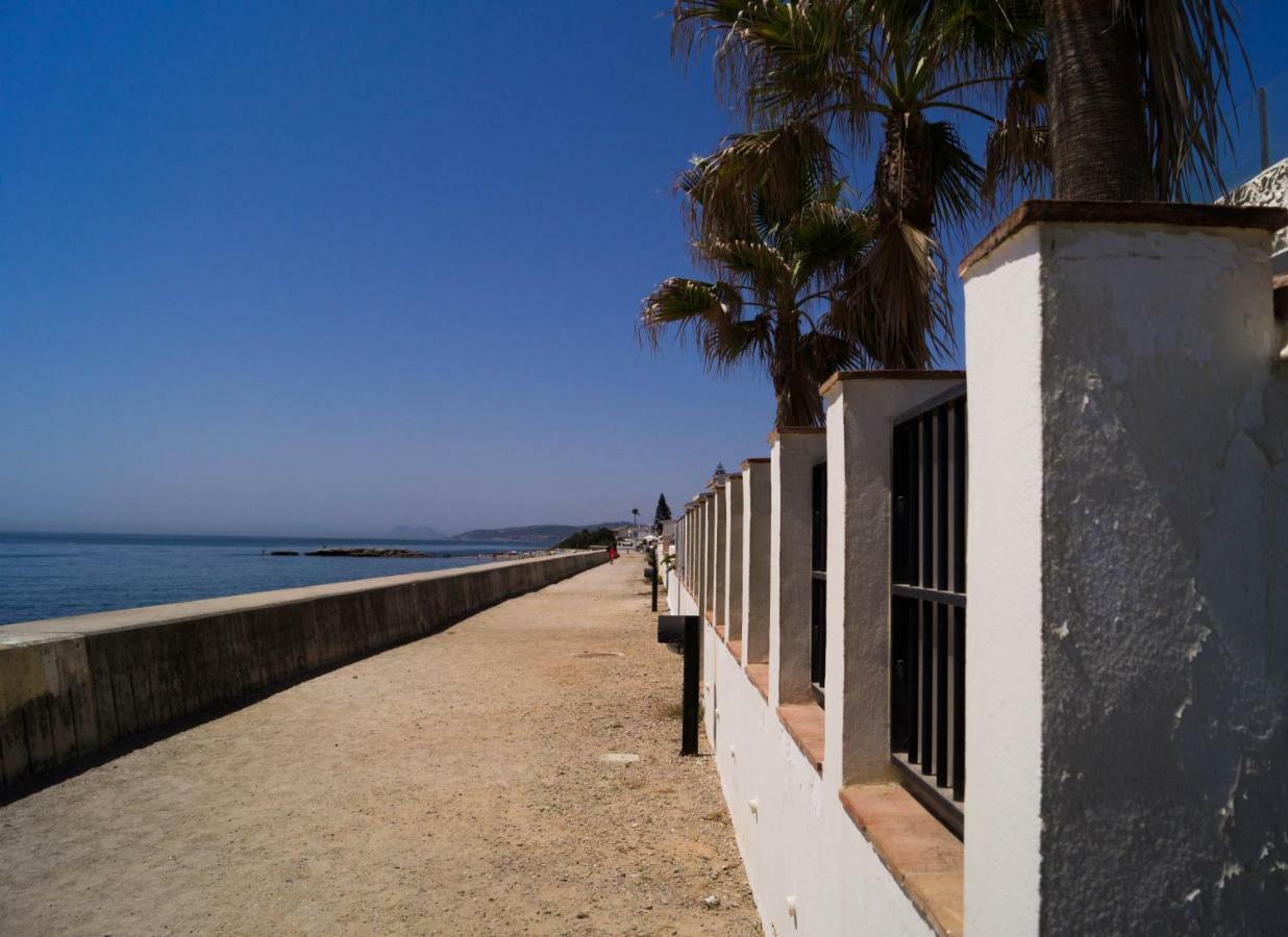 Beach-Front Bahia Dorada Estepona Buitenkant foto
