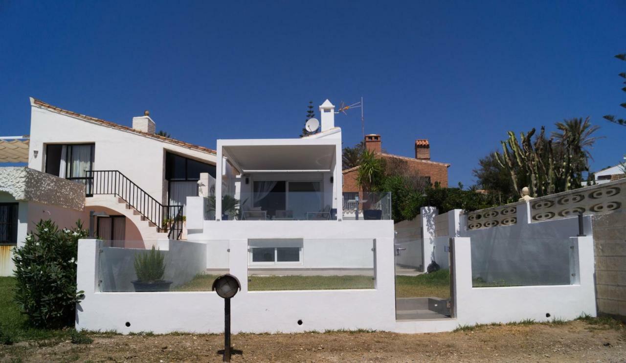 Beach-Front Bahia Dorada Estepona Buitenkant foto