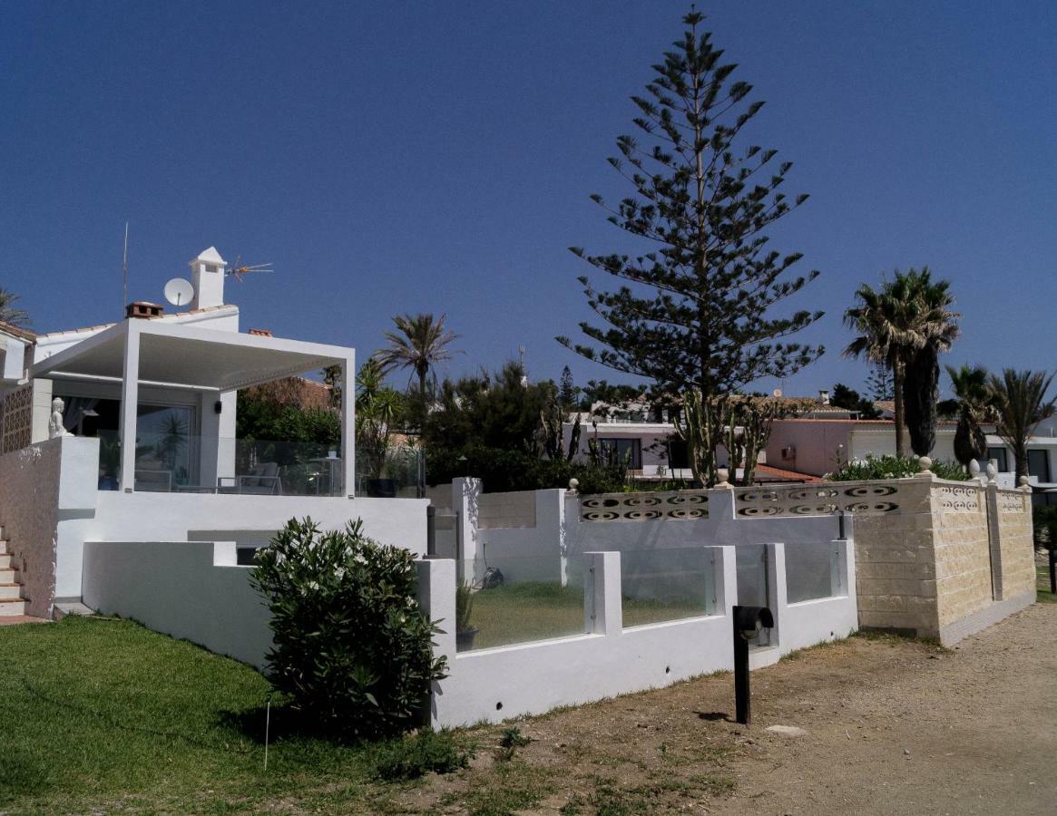 Beach-Front Bahia Dorada Estepona Buitenkant foto